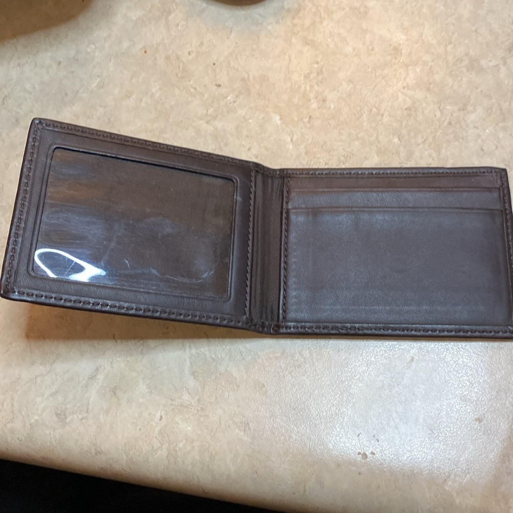Coach, Michael Kors, and Marc Jacob Card and ID holder - Picture 7 of 12